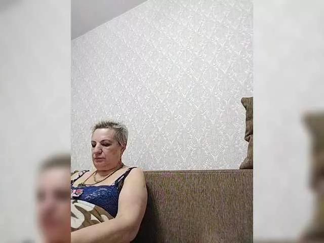 lara45 from BongaCams