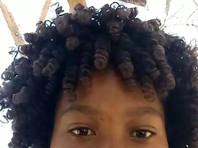 Larah00 webcams show profile image 