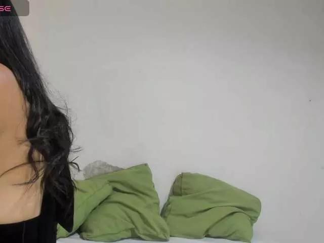 latinaStepStar on BongaCams