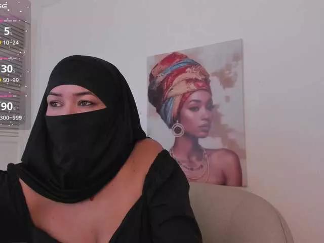 Layla-arabelle from BongaCams