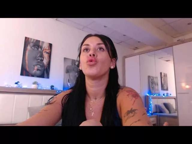 LaylaCruz from BongaCams