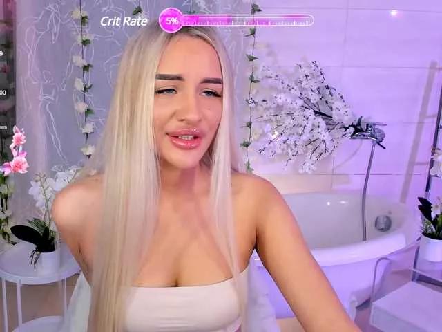 LeilaFlower from BongaCams