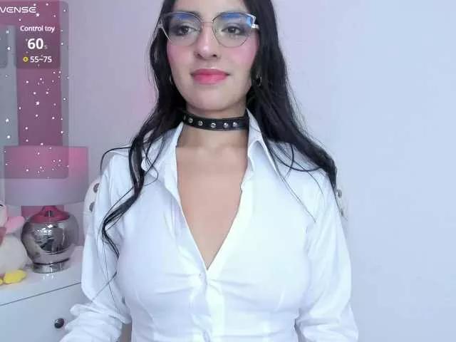 LennaBlair from BongaCams