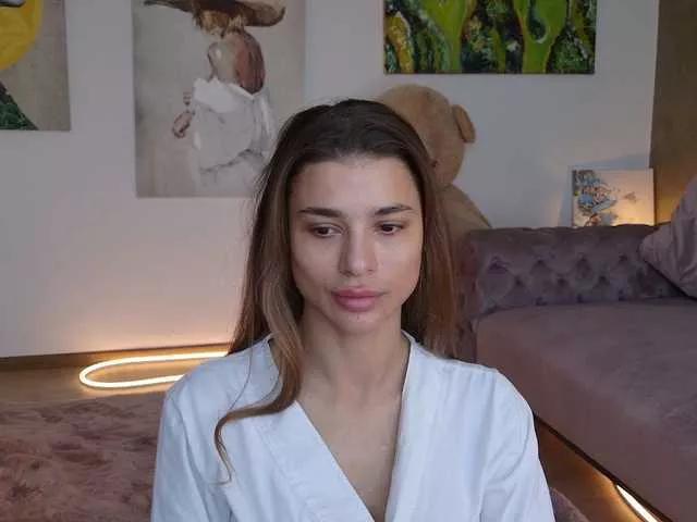 LennaGodess from BongaCams