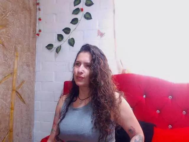 leyla-hot from BongaCams