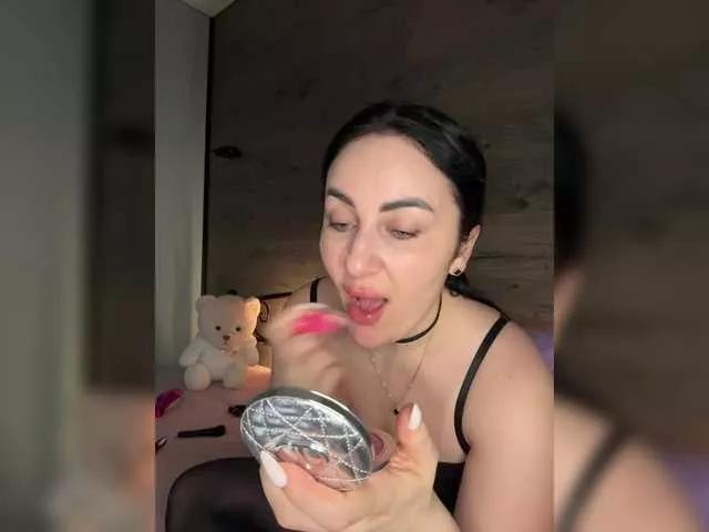 Leyla-kavkaz from BongaCams