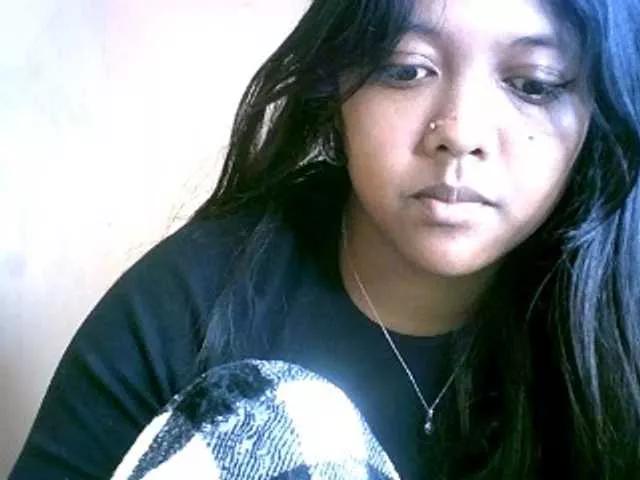 Liizaah webcams show profile image 