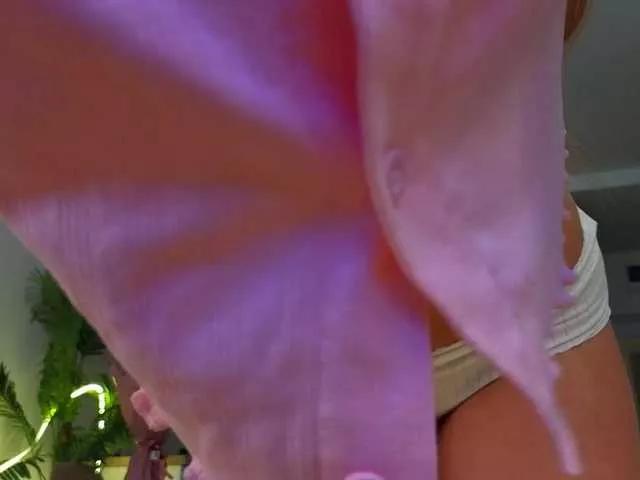 lili-roze from BongaCams