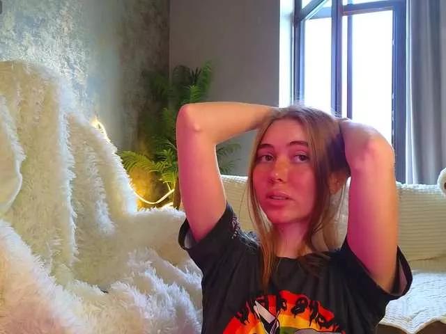 lili-roze from BongaCams