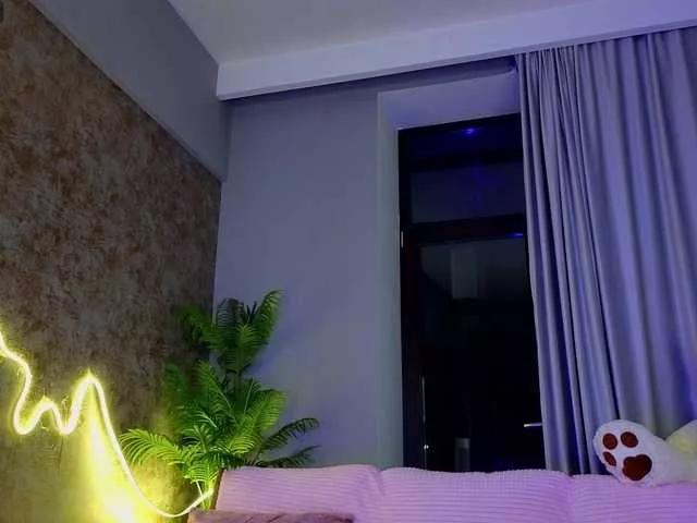 lili-roze from BongaCams