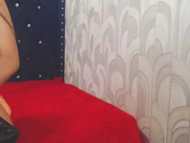 LillyEvans from BongaCams