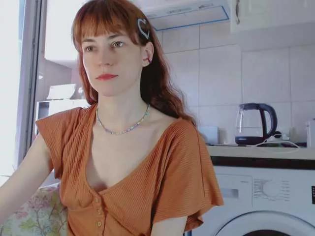 LiluBarbarian webcams show profile image 