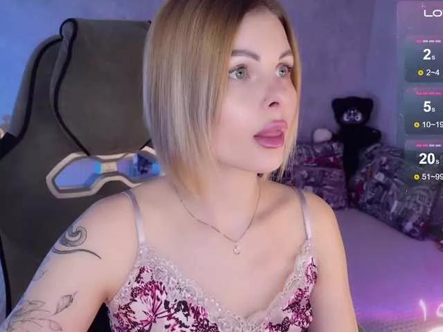 LiluDallass webcams show profile image 