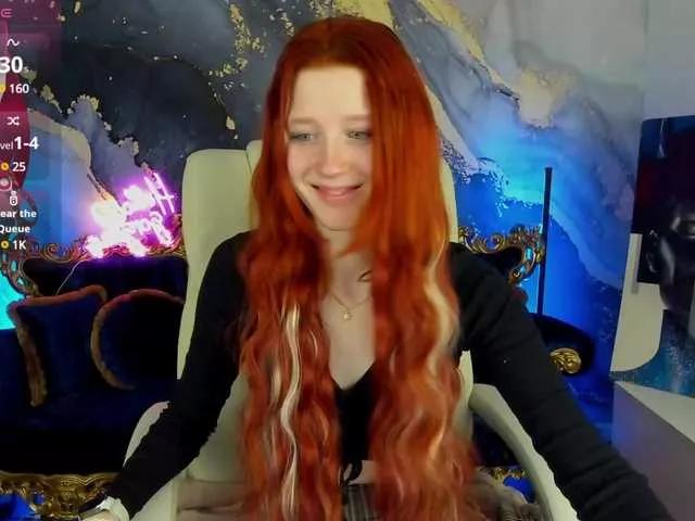 LiluReds from BongaCams