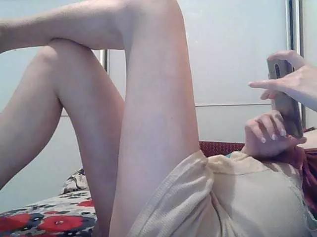 lily133 from BongaCams