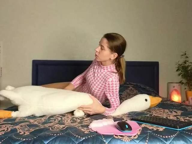 Lisi4ka-Basik from BongaCams