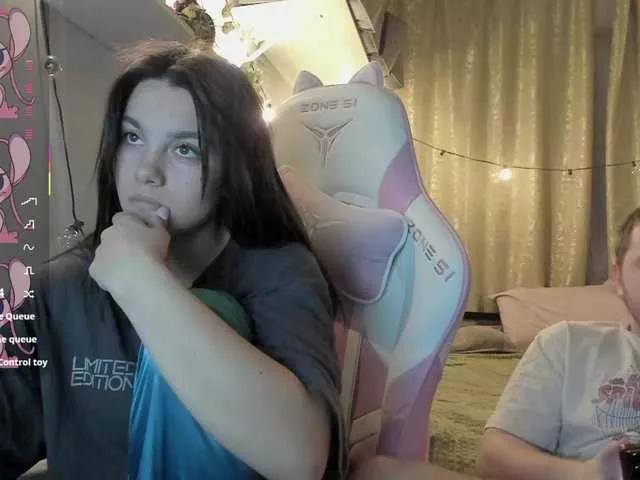 lissazmark2 from BongaCams