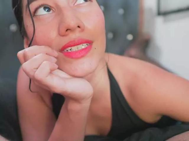 Little-Crazy from BongaCams