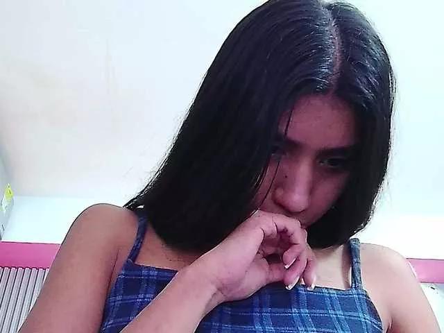 littleeemiily from BongaCams