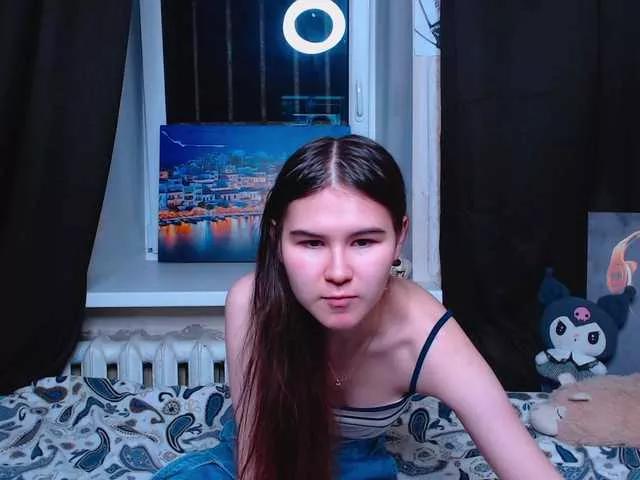 littleowlx from BongaCams