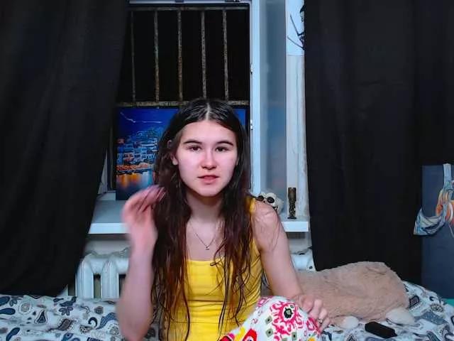 littleowlx from BongaCams