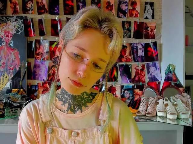 LittleSpaceMouse- from BongaCams
