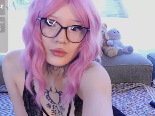 lizzielight from BongaCams