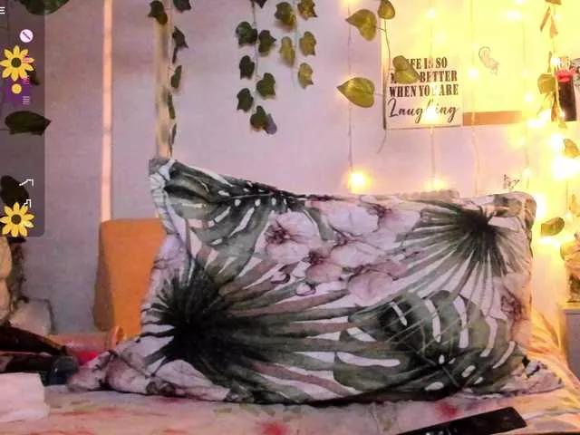 lizzykawai from BongaCams