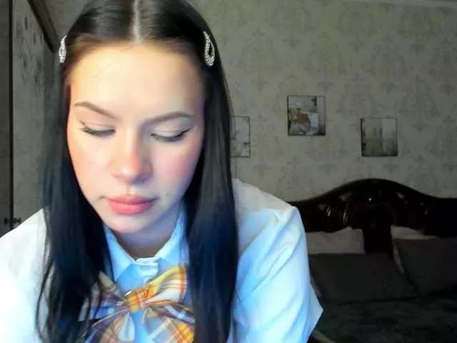 LolaSprinkle from BongaCams