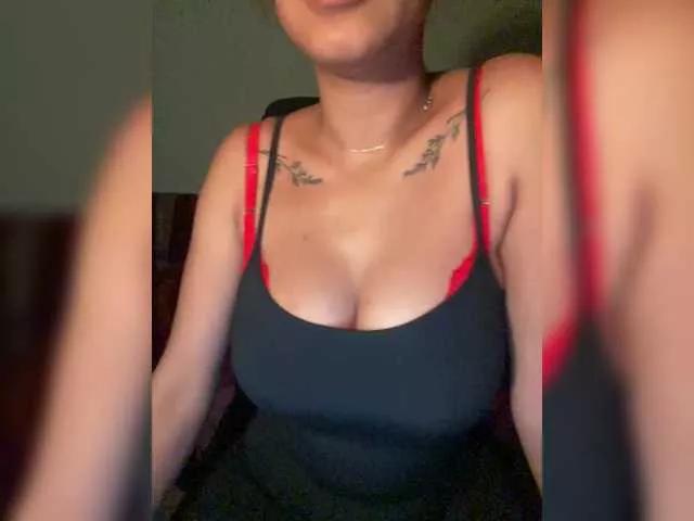Lollypopp505 from BongaCams