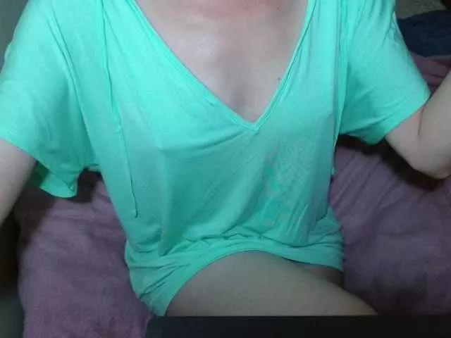 LorraineOSun from BongaCams