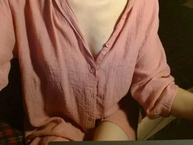 LorraineOSun from BongaCams