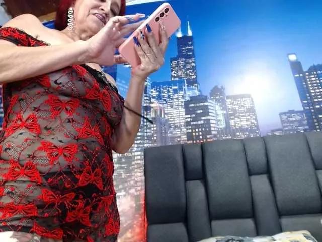Lucy-mature webcams show profile image 