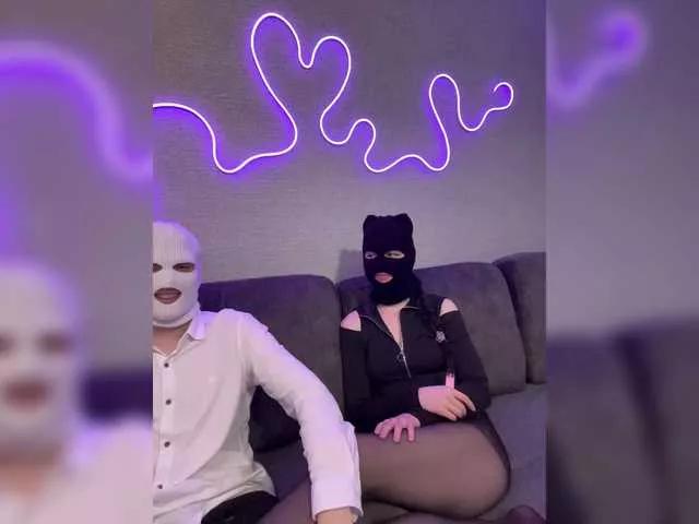 luxurycoup from BongaCams