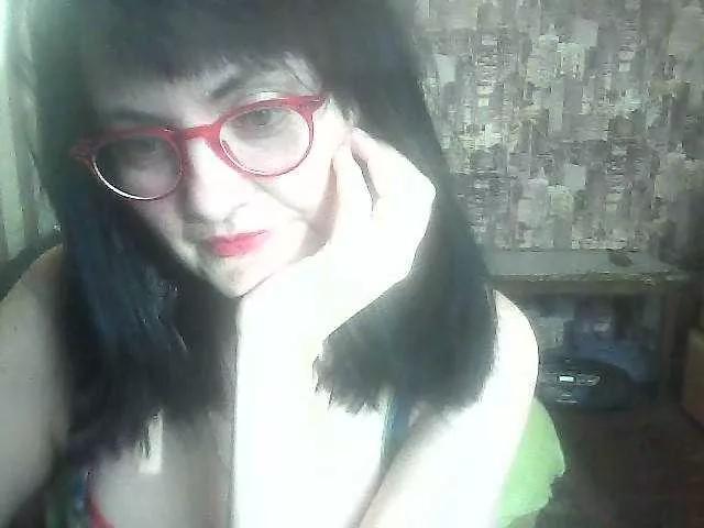 LynnYana from BongaCams