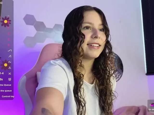 Maca-xtone from BongaCams
