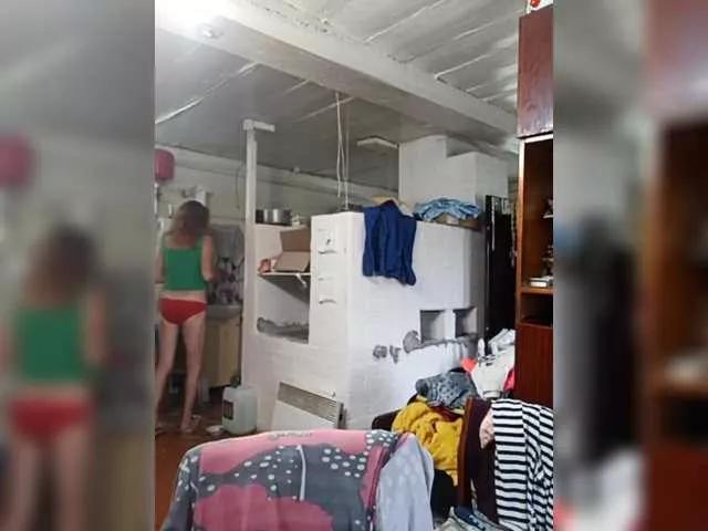 Madam-oss from BongaCams