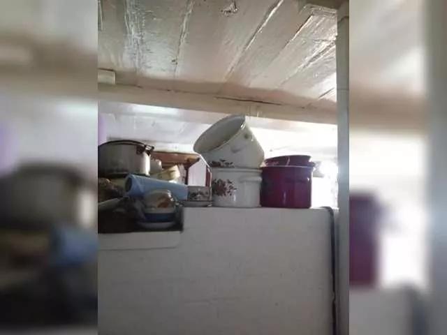 Madam-oss from BongaCams