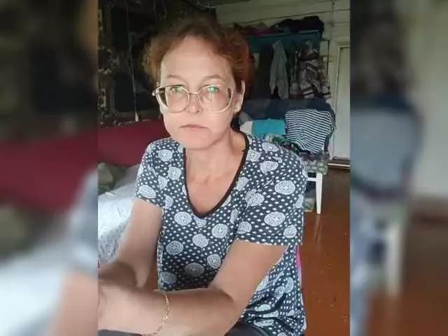 Madam-oss from BongaCams