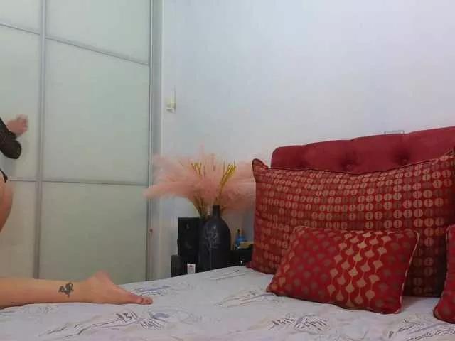 maddalena from BongaCams