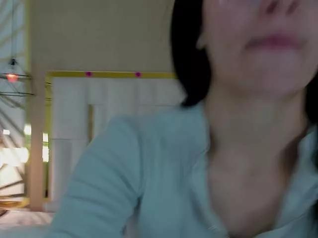 maddy-jacksonw from BongaCams