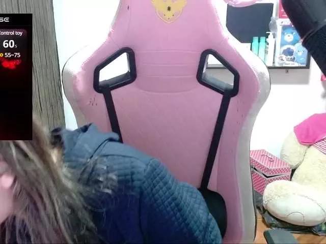 Maggie-Fox from BongaCams