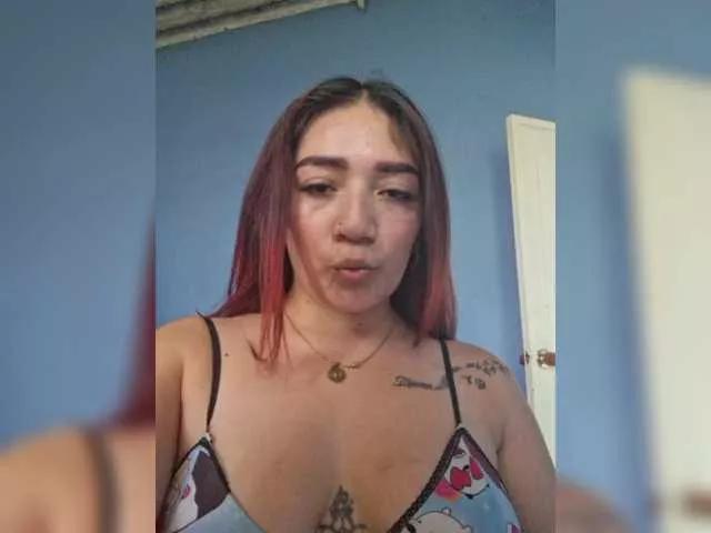 Maggy-ofi webcams show profile image 