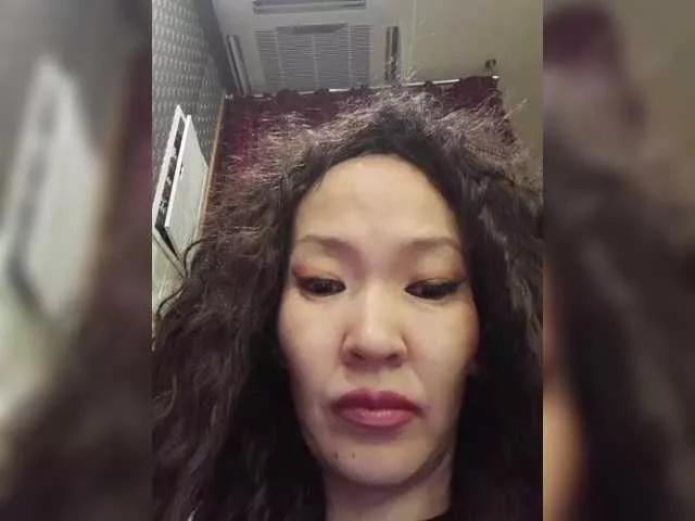 Manamy from BongaCams