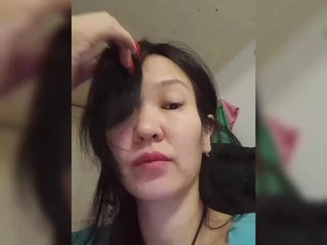 Manamy from BongaCams