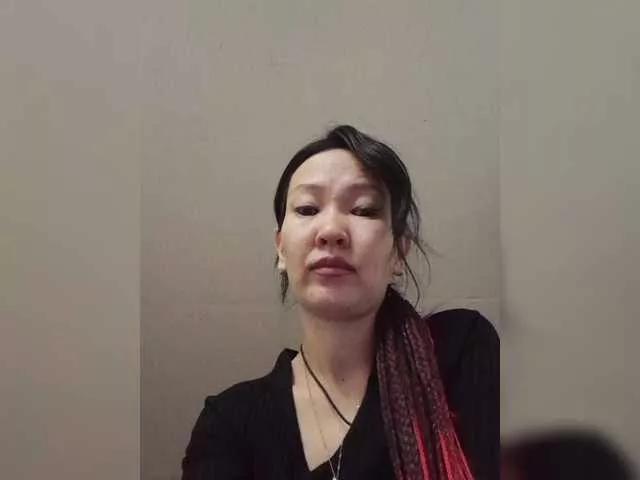 Manamy from BongaCams