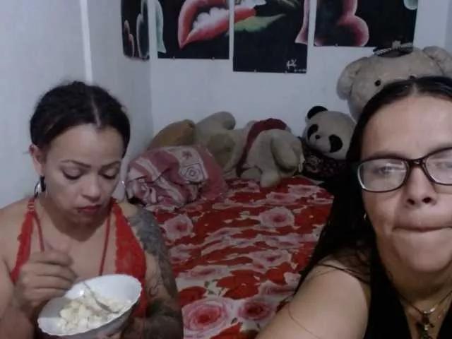Manazahot99 from BongaCams