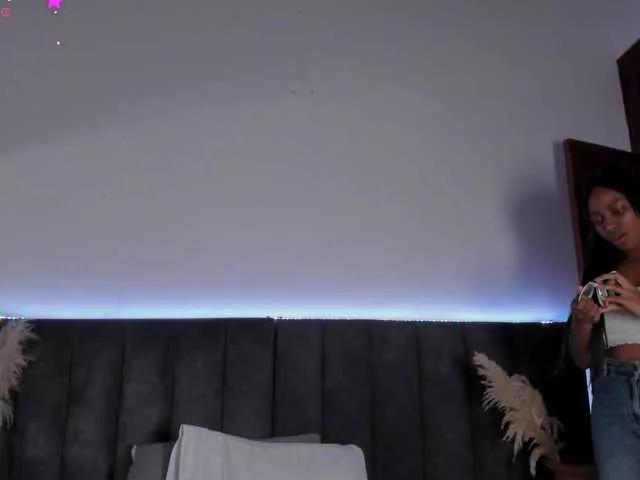 Martina-Jackson- webcams show profile image 