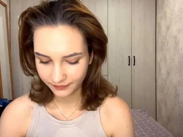 MaxieDungy webcams show profile image 