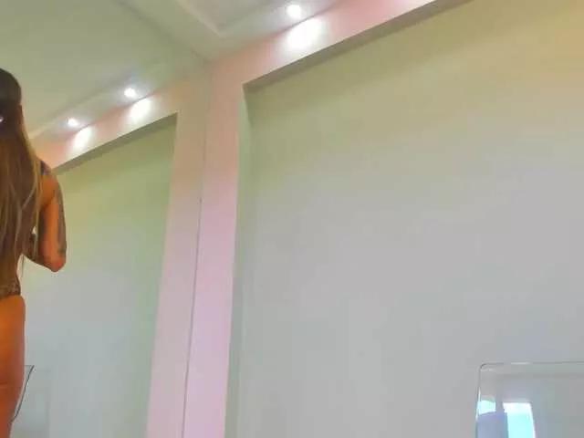 Maya-Hellen from BongaCams